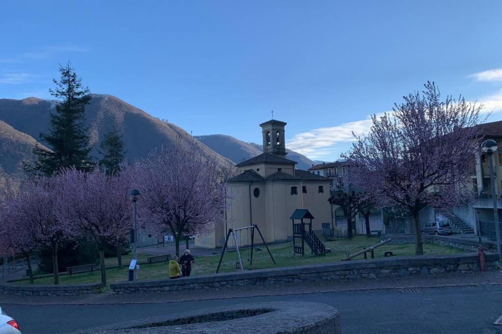 Casetta Al Portico, Relax E Tranquillita Porlezza Bagian luar foto